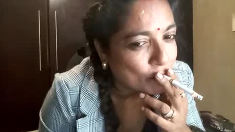 Snapshot of dbnpoizn chatting on June 26, 9:52 pm dbnpoizn online show from June 26, 9:52 pm