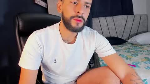 dcollins_ online show from October 27, 3:32 am