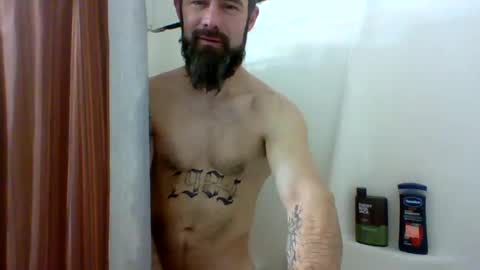 Snapshot of ddady22 chatting on February 14, 12:19 am ddady22 online show from February 14, 12:19 am