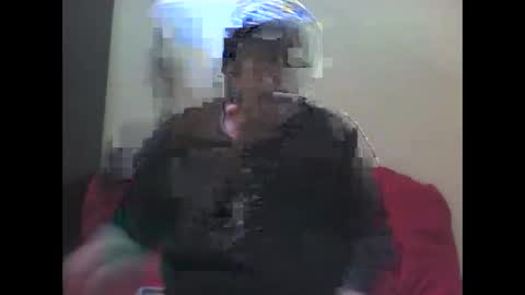 Snapshot of ddboobsnipples chatting on October 20, 4:29 pm ddboobsnipples online show from October 20, 4:29 pm