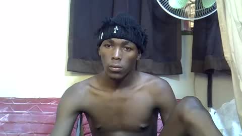 Snapshot of ddumba256 chatting on April 15, 11:06 am ddumba256 online show from April 15, 11:06 am