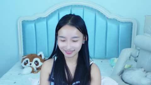 Sandyxx online show from October 19, 9:15 pm