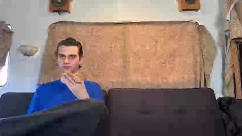 Snapshot of deafguyproud69 chatting on March 18, 8:45 pm deafguyproud69 online show from March 18, 8:45 pm