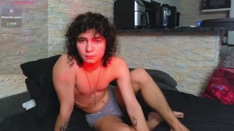 Snapshot of dean_raven chatting on July 12, 1:51 am dean_raven online show from July 12, 1:51 am