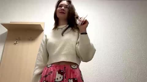 Elsa online show from January 15, 5:49 pm