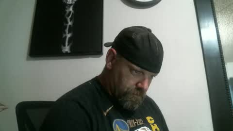 Snapshot of deango831 chatting on November 10, 4:11 am Deango online show from November 10, 4:11 am