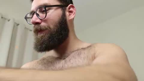 Snapshot of deanlek chatting on November 5, 9:48 pm Dean online show from November 5, 9:48 pm