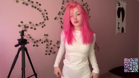 Snapshot of deannmagnie chatting on May 9, 5:56 am Maggie online show from May 9, 5:56 am