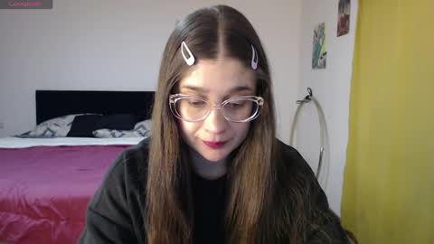 Snapshot of dearlilith6666 chatting on April 21, 2:37 am dearlilith6666 online show from April 21, 2:37 am