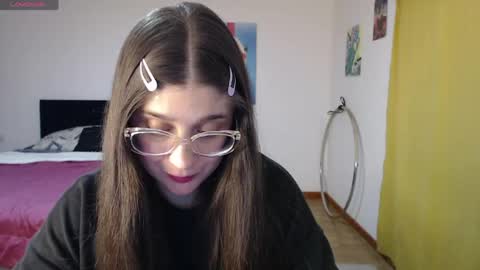 Snapshot of dearlilith6666 chatting on April 21, 2:51 am dearlilith6666 online show from April 21, 2:51 am