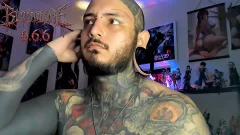    online show from April 17, 7:06 pm