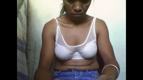 Snapshot of debbierisex chatting on April 27, 6:55 am DebbieRiseX online show from April 27, 6:55 am