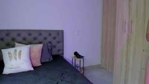 Snapshot of deborah_collins1 chatting on November 7, 7:36 pm deborah_collins1 online show from November 7, 7:36 pm