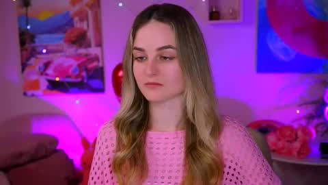 Snapshot of deboralarson chatting on February 23, 8:28 am Debora online show from February 23, 8:28 am