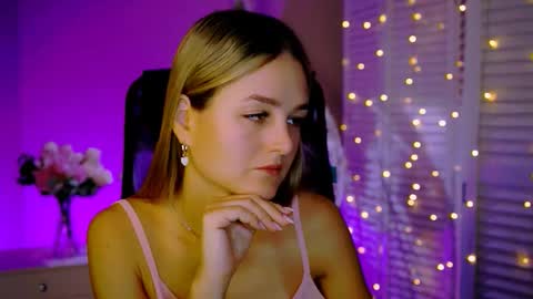 Debora online show from November 18, 3:34 am