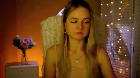 Debora online show from November 25, 3:39 am