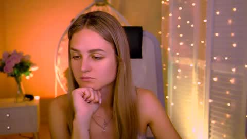Snapshot of deboralarson chatting on July 18, 5:22 am Debora online show from July 18, 5:22 am