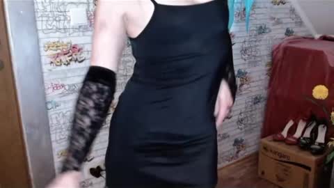 DebraMilf online show from December 8, 4:14 am