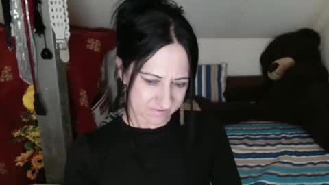 DebraMilf online show from March 22, 1:53 am