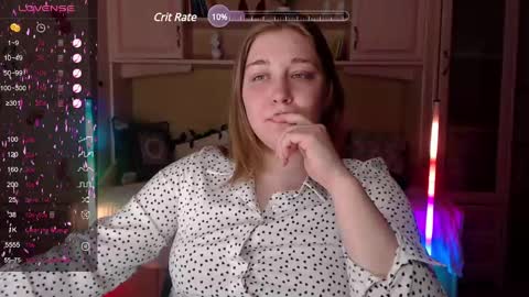 Snapshot of debramust chatting on December 6, 10:52 pm debramust online show from December 6, 10:52 pm