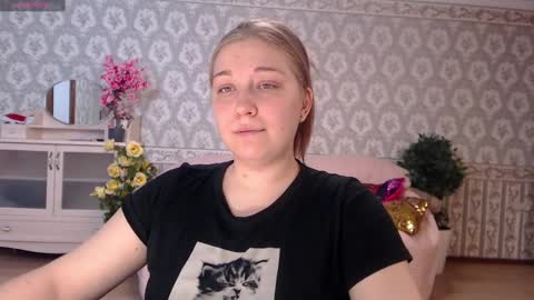 Snapshot of debramust chatting on December 28, 4:09 pm debramust online show from December 28, 4:09 pm