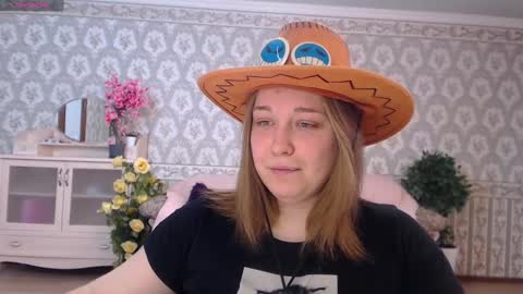 Snapshot of debramust chatting on December 30, 8:10 am debramust online show from December 30, 8:10 am