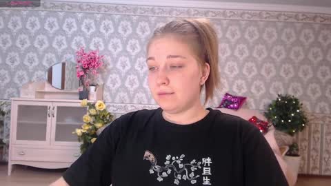 Snapshot of debramust chatting on January 2, 12:57 pm debramust online show from January 2, 12:57 pm