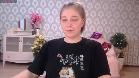 Snapshot of debramust chatting on January 2, 4:02 pm debramust online show from January 2, 4:02 pm