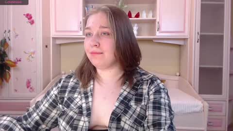 Snapshot of debramust chatting on January 14, 4:08 pm debramust online show from January 14, 4:08 pm