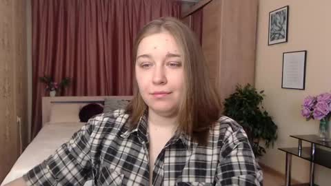 Snapshot of debramust chatting on January 16, 12:53 pm debramust online show from January 16, 12:53 pm