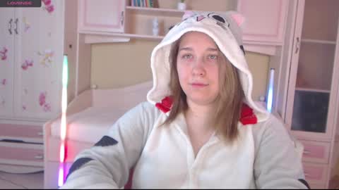 Snapshot of debramust chatting on January 21, 1:22 pm debramust online show from January 21, 1:22 pm