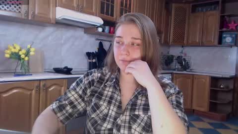 Snapshot of debramust chatting on February 26, 1:19 pm debramust online show from February 26, 1:19 pm