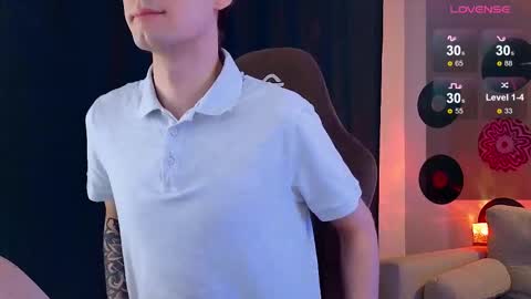 Samuel online show from March 2, 5:19 am