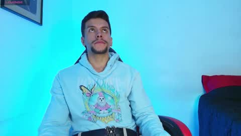 Santiago online show from March 3, 5:02 am