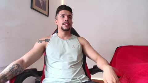 Santiago online show from April 17, 6:33 pm