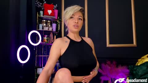 Snapshot of deeadiamond chatting on March 9, 7:59 pm Deea online show from March 9, 7:59 pm