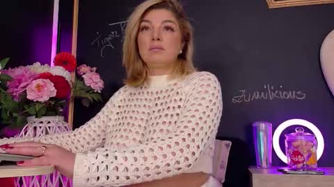 Snapshot of deeadiamond chatting on January 11, 8:14 pm Deea online show from January 11, 8:14 pm