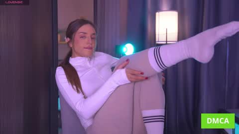 Snapshot of deeptalkss_ chatting on January 12, 8:41 am Eva online show from January 12, 8:41 am