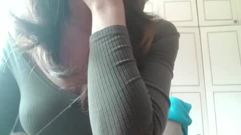 Snapshot of deessedivine chatting on June 3, 10:51 am KamiDevi online show from June 3, 10:51 am