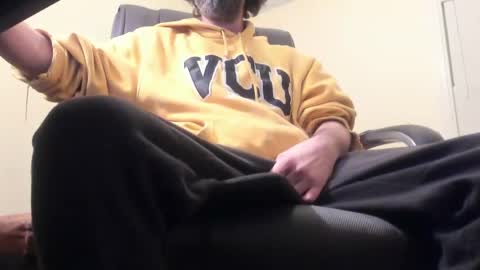 Snapshot of deeznutz343 chatting on December 20, 3:36 am Deez Nutz online show from December 20, 3:36 am