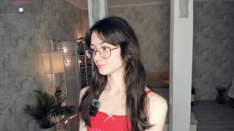 Amy online show from November 16, 7:30 pm