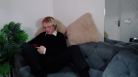 deficitt online show from January 26, 8:56 pm