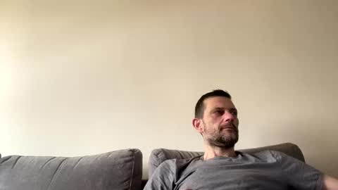 Snapshot of defloy chatting on January 13, 7:54 am Defloy online show from January 13, 7:54 am