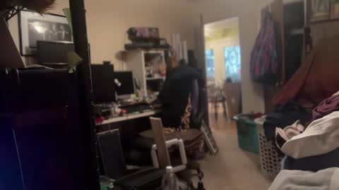 Snapshot of degeneratesaint chatting on January 19, 8:09 pm Tori online show from January 19, 8:09 pm