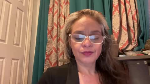 Snapshot of degeneratesaint chatting on May 9, 4:28 am Tori online show from May 9, 4:28 am