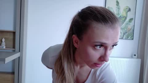 Di online show from December 4, 12:58 pm