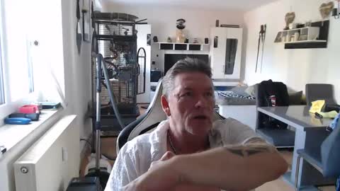 deinprinz2312 online show from June 1, 8:16 am