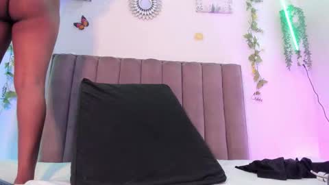 deisyharper online show from October 28, 6:06 am