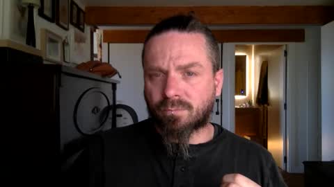 Hermes online show from March 21, 1:16 pm