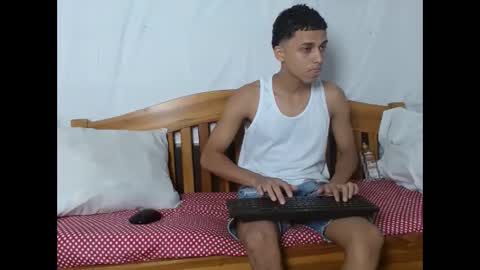 Snapshot of deivy_skinny01 chatting on October 12, 8:41 pm Deivy online show from October 12, 8:41 pm